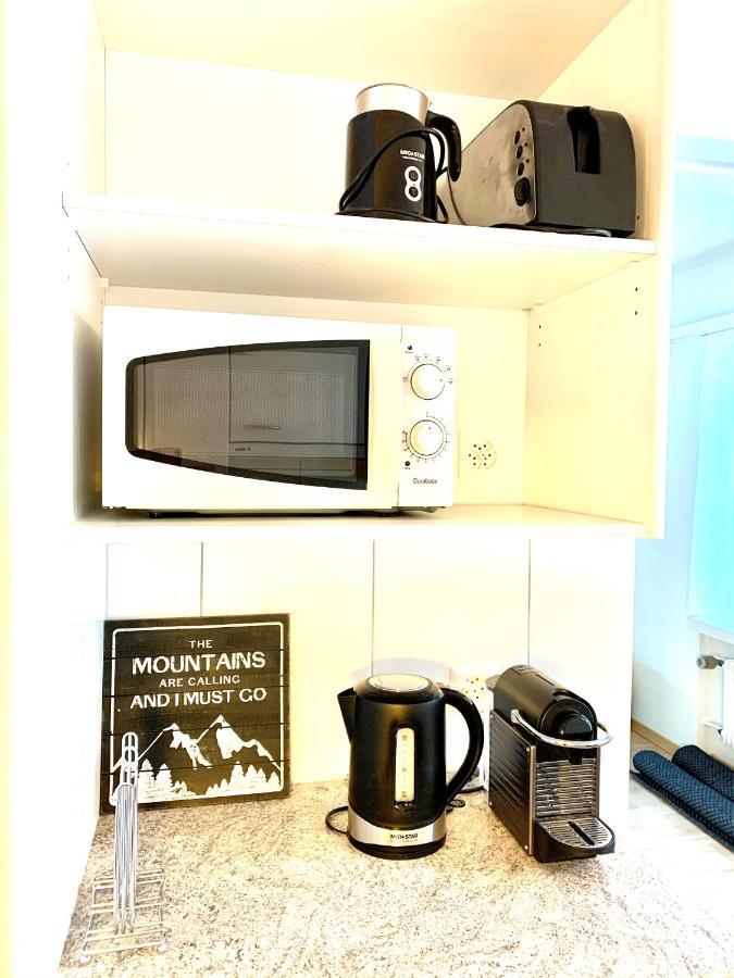 Holiday Apartment Bolgen - Close To Everything! Bolgen, Jakobshorn, Bus Stop, Train Station, Supermarket, Ski School, Ski Rentals, Restaurants And More! Ostrava Dış mekan fotoğraf