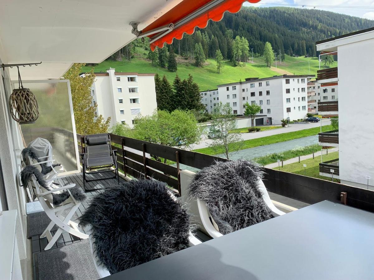 Holiday Apartment Bolgen - Close To Everything! Bolgen, Jakobshorn, Bus Stop, Train Station, Supermarket, Ski School, Ski Rentals, Restaurants And More! Ostrava Dış mekan fotoğraf
