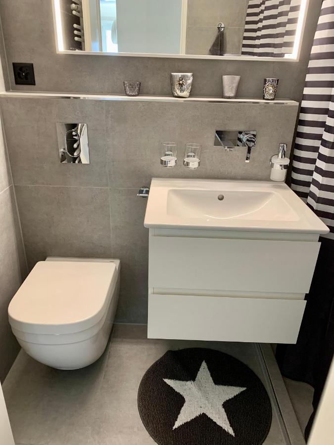 Holiday Apartment Bolgen - Close To Everything! Bolgen, Jakobshorn, Bus Stop, Train Station, Supermarket, Ski School, Ski Rentals, Restaurants And More! Ostrava Dış mekan fotoğraf