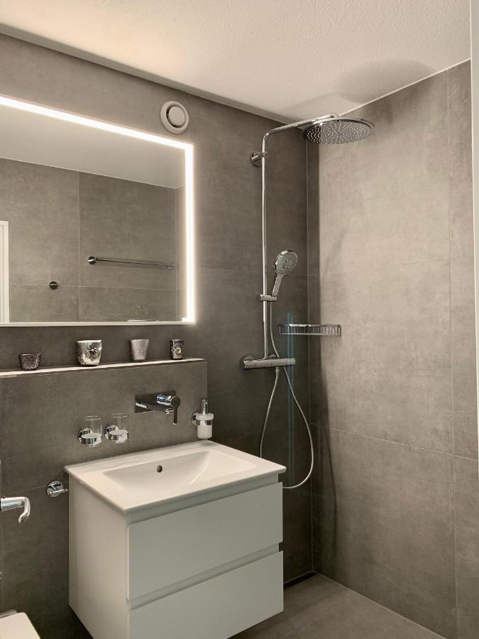 Holiday Apartment Bolgen - Close To Everything! Bolgen, Jakobshorn, Bus Stop, Train Station, Supermarket, Ski School, Ski Rentals, Restaurants And More! Ostrava Dış mekan fotoğraf